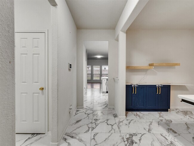 Photo - 19302 Juniper Vale Cir