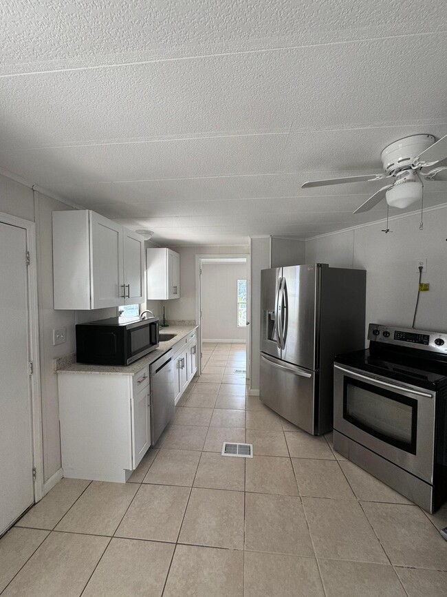 Photo - 11573 Venetian Ave Casa