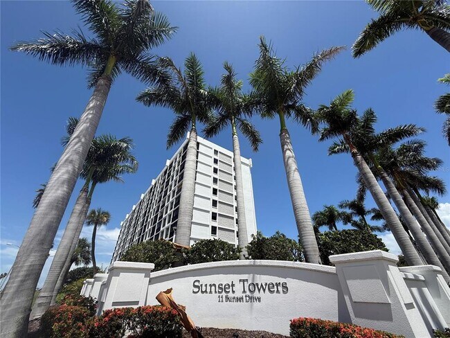 Building Photo - 11 Sunset Dr Unit 502