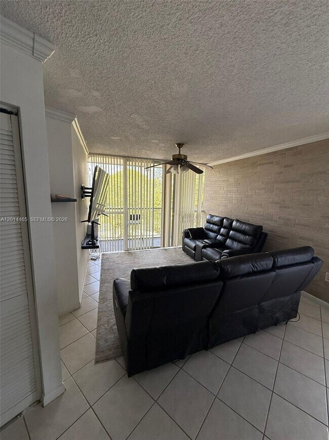Photo - 6955 NW 186th St Unit F402
