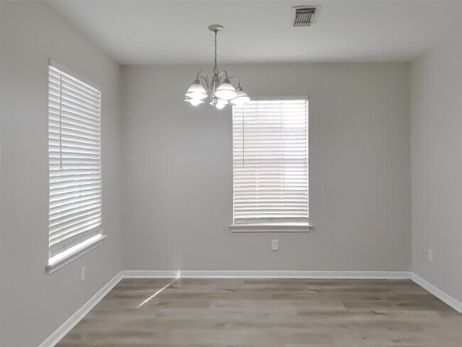 Photo - 3703 Bent Springs Ln