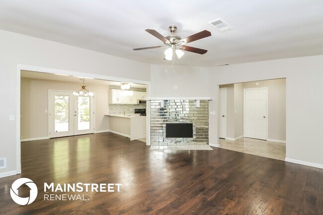 Photo - 2223 N Woods Ct