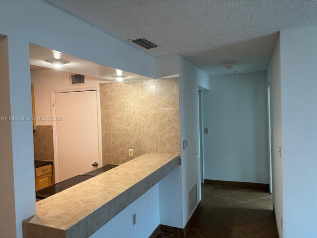 Photo - 2319 N Congress Ave Unidad 14