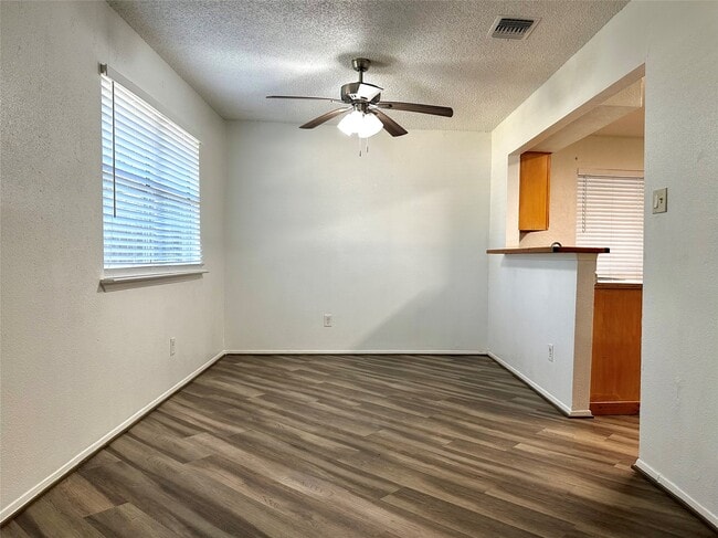 Photo - 4927 Adonis Dr