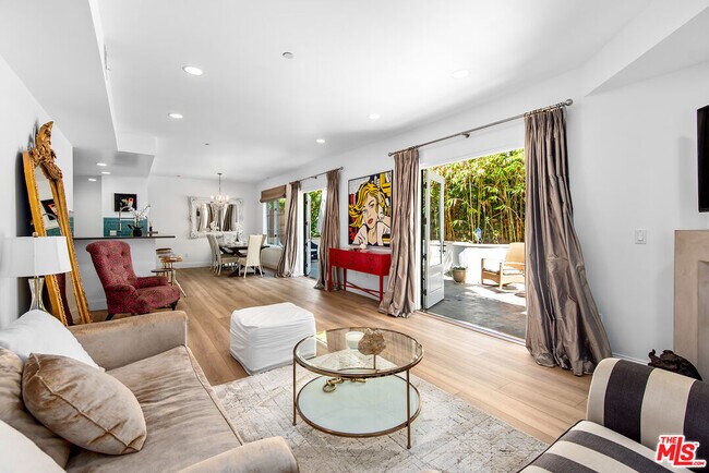 Photo - 718 Croft Ave Unidad 103