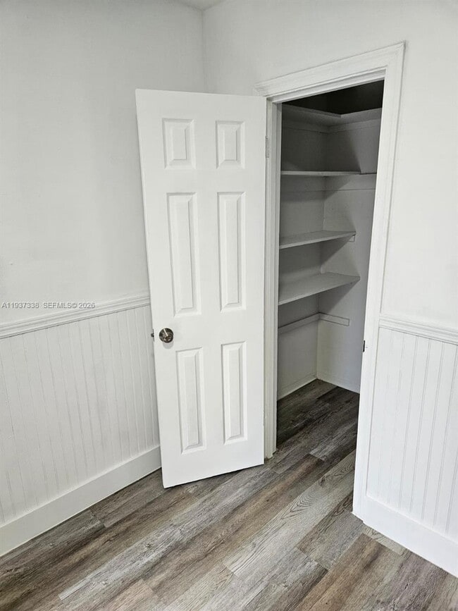 Photo - 1033 N Andrews Ave