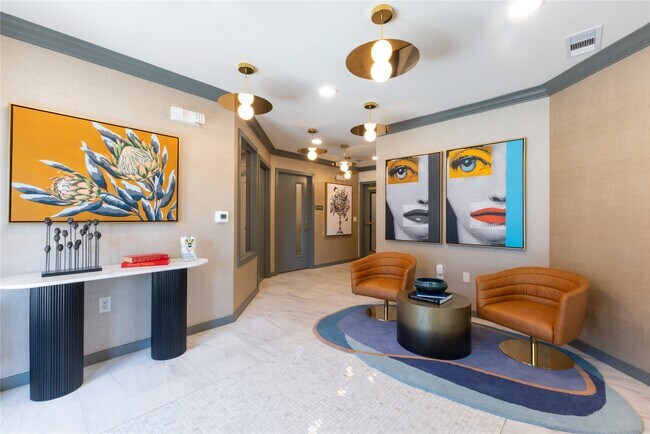 Photo - 1200 W Koenig Ln