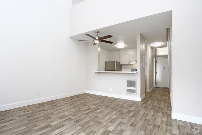1BR,1BA-675SQ