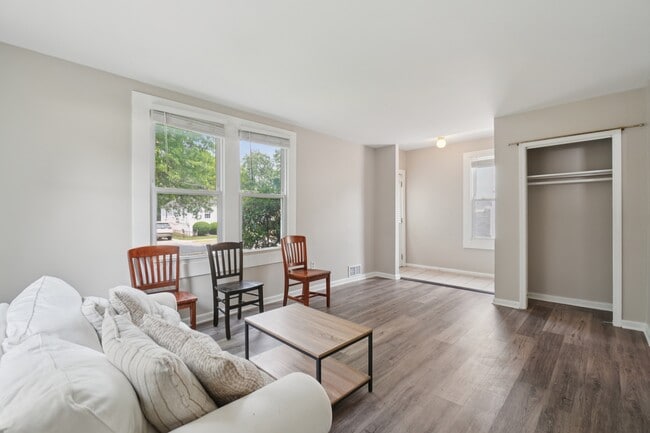 Photo - 7307 Hopkins Ave