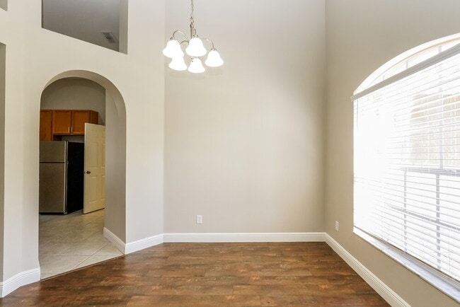 Photo - 936 Haverford Dr