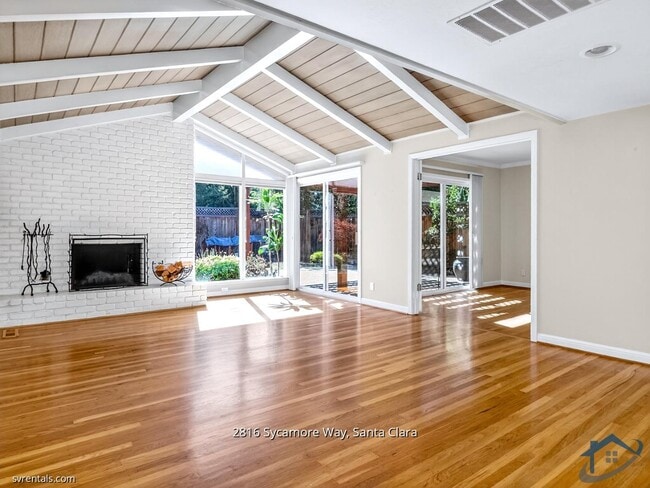 Photo - 2816 Sycamore Way