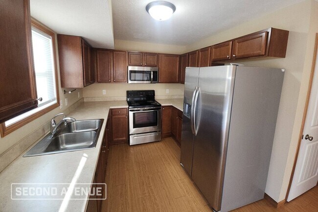 Photo - 415 Station 44 Pl