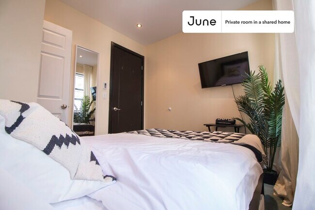 Photo - Room in Shared 4 bed/2 bath home Unidad B