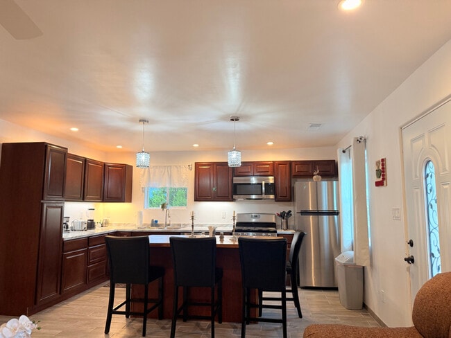 Photo - 19 Scarlett Ln