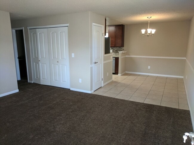 Photo - Kearney Street Apts. Unidad A