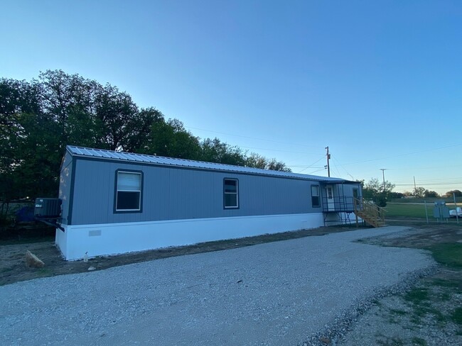 340 Live Oak Rd
