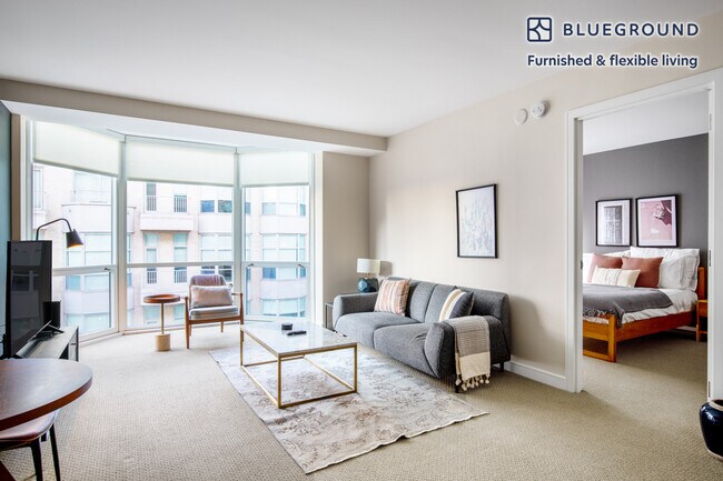 425 8th St NW Unidad SI FL7-ID245