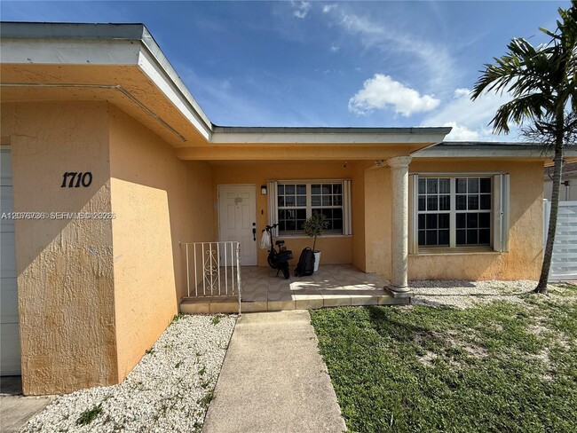 Photo - 1710 NW 154th St