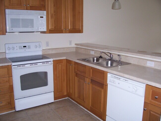 Photo - SPACIOUS 3BR/3BA TOWNHOME WITH ALL THE EXTRAS