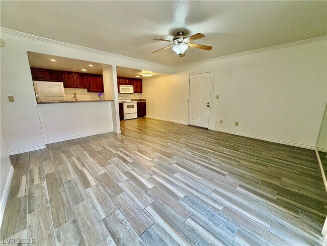 Photo - 4410 Sandy River Dr Unit 21
