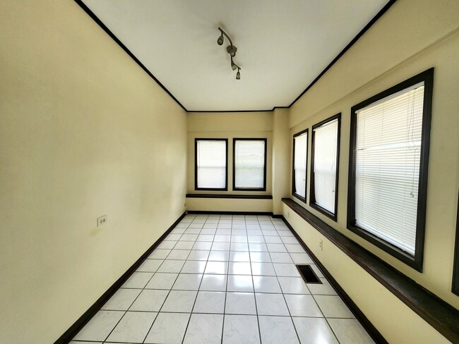 Photo - 513 10th Ct S