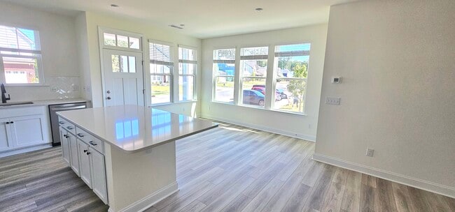 Photo - 1534 Cedar Tree Dr