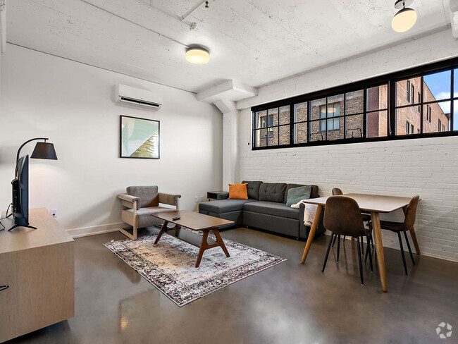 Building Photo - 608 N 3rd St Unit ID1061211P Rental