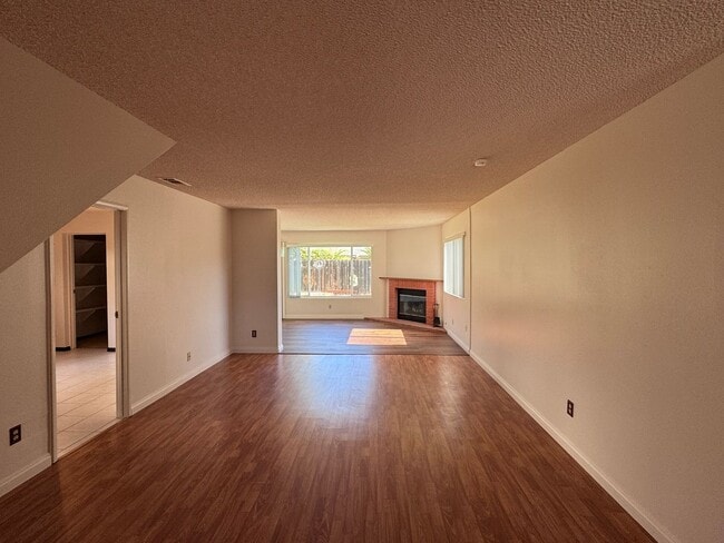 Photo - 13341 Aldrin Ave Casa