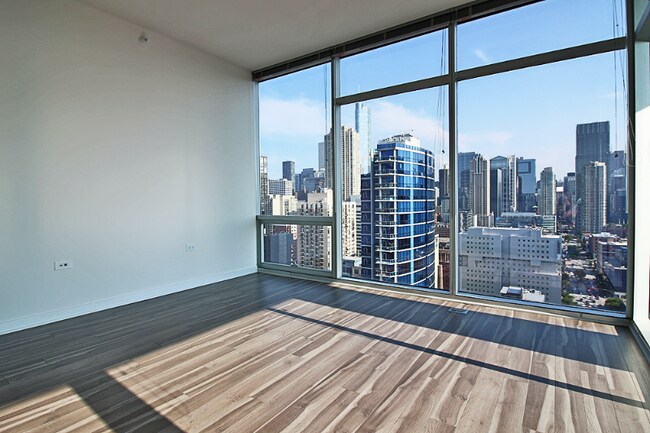 Photo - 865 N La Salle Dr Unit 856 N Lasalle