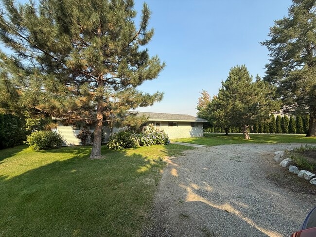 Photo - 22 Dietrich Rd