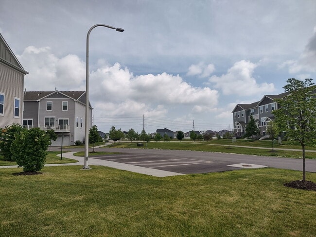 Photo - 1039 Atterberg Rd