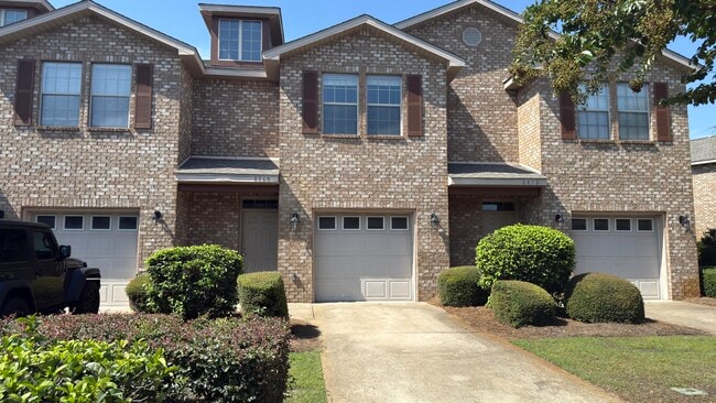 Building Photo - 8868 Brown Pelican Cir Rental