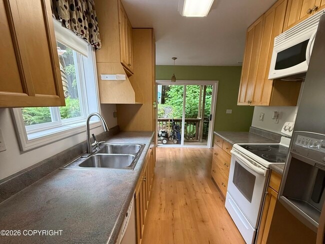 Photo - 12399 Blackberry Ln