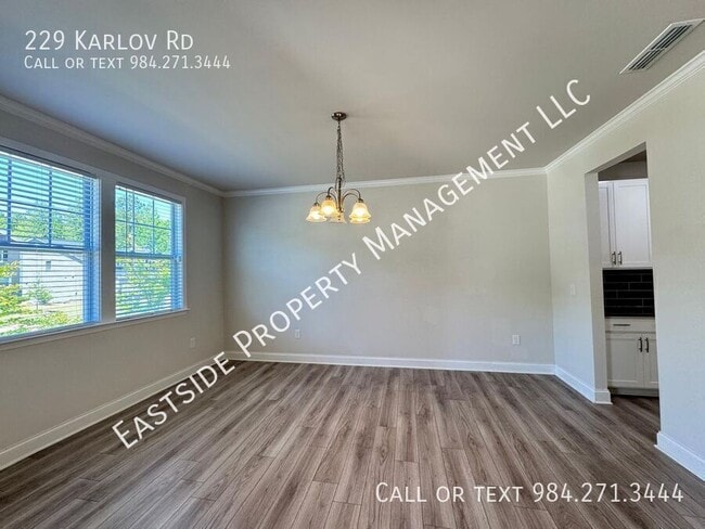 Photo - 229 Karlov Rd