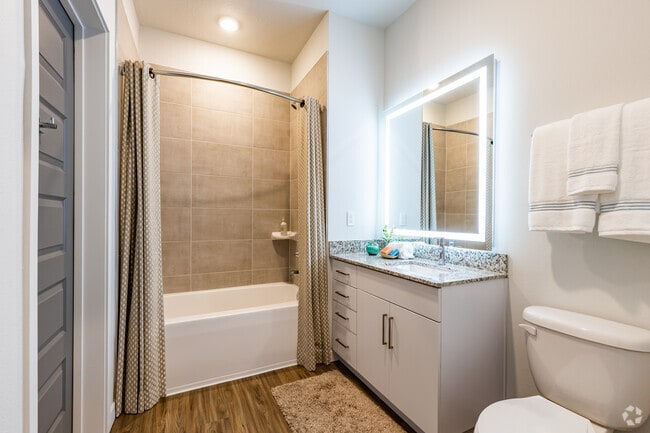 2 BR, 2 BA - 1,029 SF