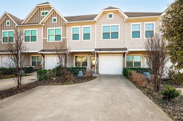 Building Photo - 2721 Vine Ct