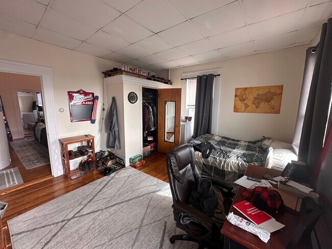 Photo - 541 Broadway Unit 1B