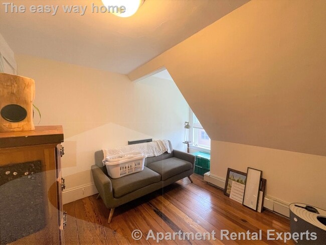 Photo - 7 Ibbetson St Unit #3