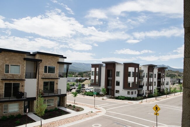 Photo - 1369 Gambel Oak Wy