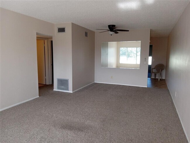 Photo - 2428 Columbia Dr Unit 56
