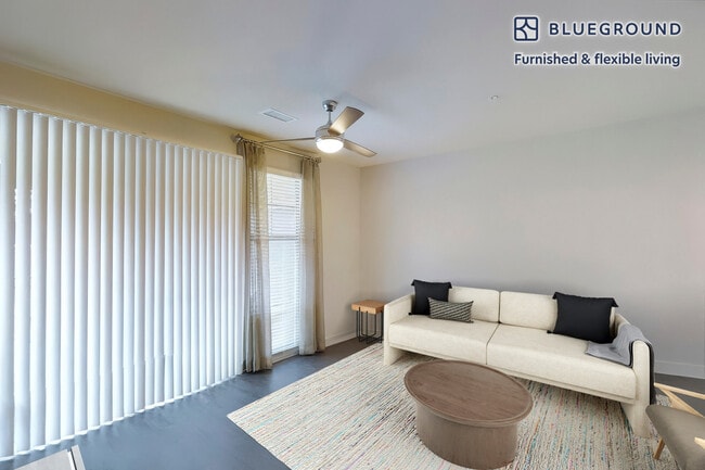 Photo - 13195 W Progress Cir Unidad FL3-ID564A