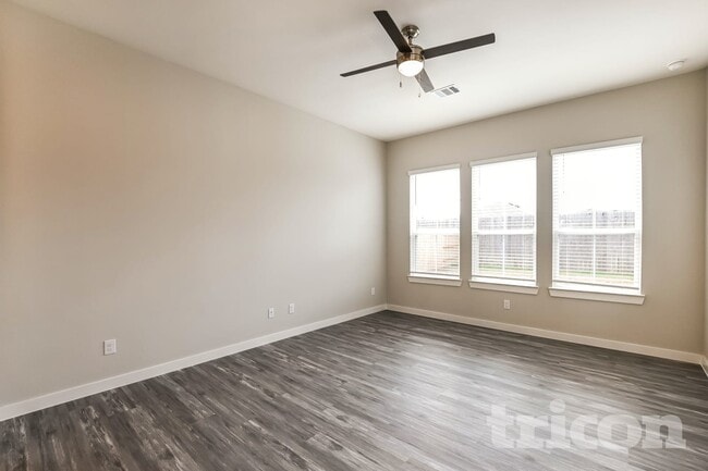 Photo - 22804 Frassino Pl