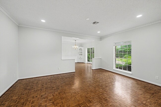 Photo - 10811 Hunters Forest Dr
