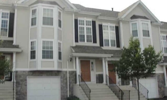 Photo - 1903 Briar Woods Ln Casa Adosada