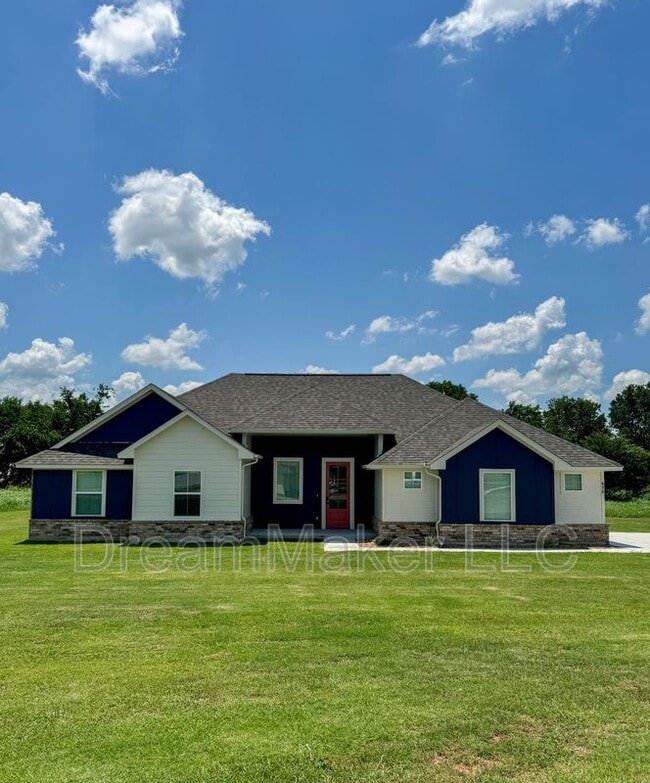 Photo - 678 Apple Blossom Way House