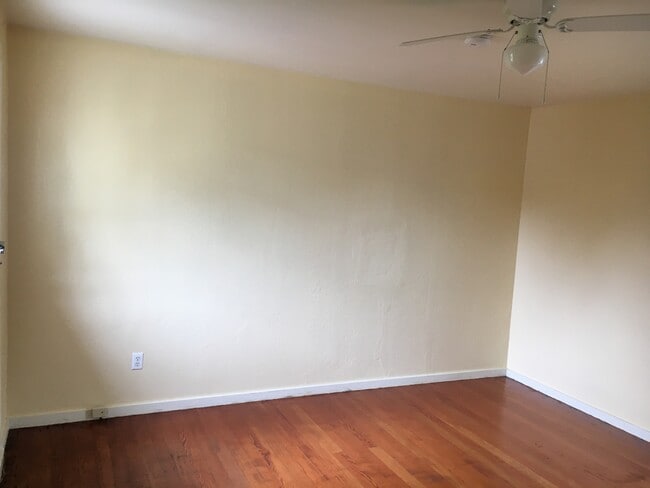 Photo - 203 Younglove Ave