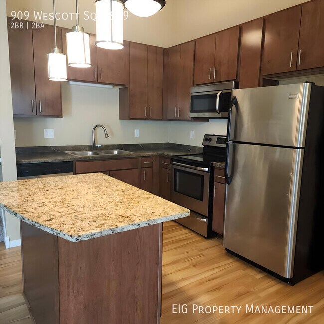 909 Wescott Square Unit 909