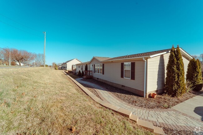 Building Photo - 3 St Matthews Dr Rental