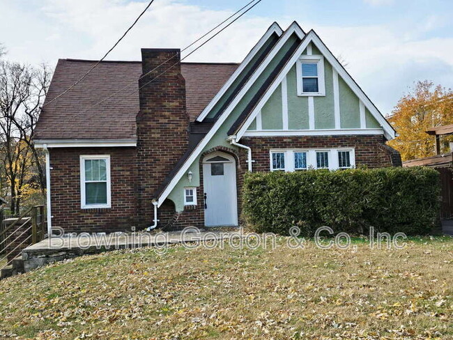 Building Photo - 1504 Riverside Dr