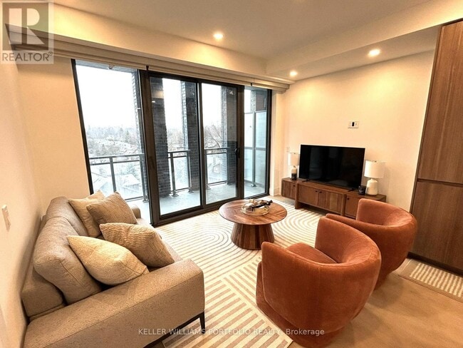 Photo - 1 Hillsdale Ave W Unit 509